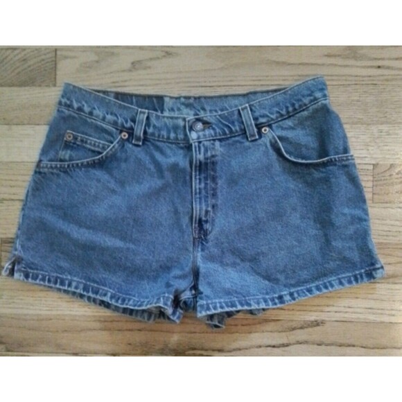 Levi's Pants - Vintage Levis 912 Women’s Size 11 Junior Slim Fit Denim Jean Shorts Made in USA